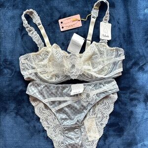 Aubade White and Cream Lace Bra Set